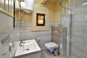 Kúpeľňa v ubytovaní Holiday resort, Wicie