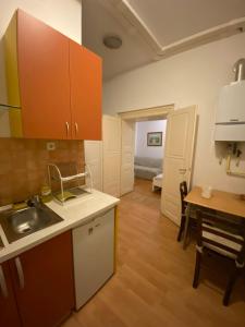 Gallery image of Rooms and apartments Nokturno in Zagreb