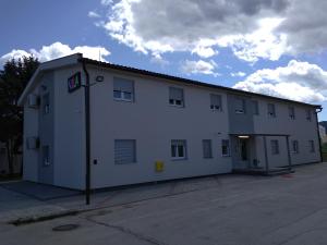 Budova, kde se hostel nachází