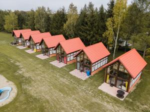 Vonkajšia záhrada v ubytovaní Nowe domy na Mazurach- Totutaj Wejsuny