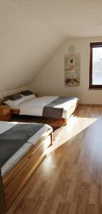 Llit o llits en una habitació de Chata Barbora