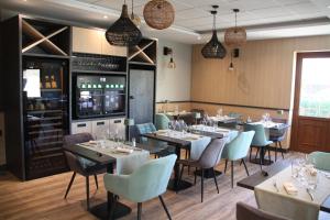 Nápoje v ubytování Logis Hôtel- Restaurant La Renaissance