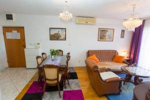 Posedenie v ubytovaní Ivan Centar Makarska