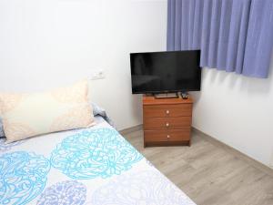 TV a/nebo společenská místnost v ubytování Villa Service - Guimera