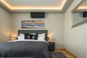 Posteľ alebo postele v izbe v ubytovaní Family Villa Mare for max 8 person with jacuzzi Kukci Poreč countryside
