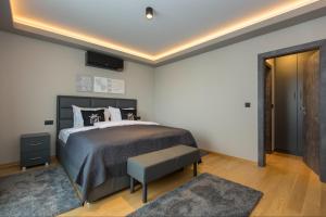 Posteľ alebo postele v izbe v ubytovaní Family Villa Mare for max 8 person with jacuzzi Kukci Poreč countryside