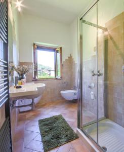Kúpeľňa v ubytovaní Agriturismo Le Fornaci - Appartamento Bianco