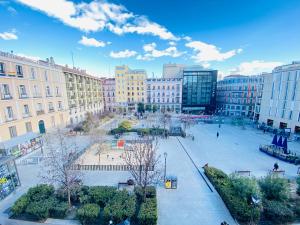 Galería fotográfica de Estudio Doble con Balcon en Madrid Centro (Chueca) en Madrid