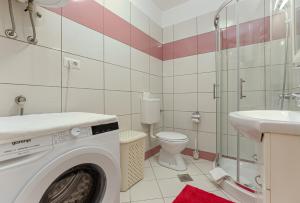 Łazienka w obiekcie Koraca B4