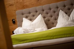 Llit o llits en una habitació de Hotel Tannenberg