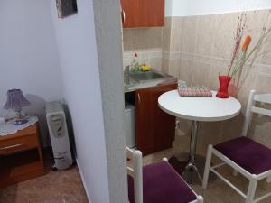 Foto dalla galleria di Apartmani Sobe Sljivancanin a Žabljak