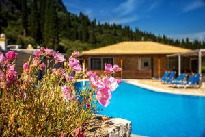 The swimming pool at or close to Fotini Studios