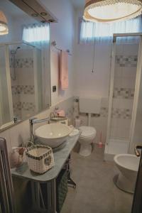 Kúpeľňa v ubytovaní B&B Nonna BI + 28 fotografií