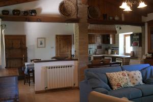 Kuchyň nebo kuchyňský kout v ubytování Località S Cecilia 30, Urbania