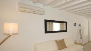 תמונה מהגלריה של Lino Apartments בפרדייז ביץ'