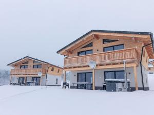Chalet Arber in St Englmar with its own HotTube през зимата