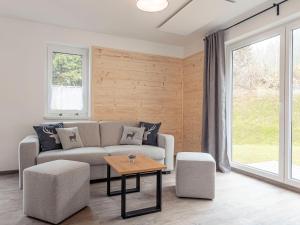 Кът за сядане в Chalet Arber in St Englmar with its own HotTube