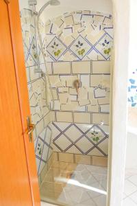 Um banheiro em Holiday residence I Nuraghi Cannigione - ISR01100d-SYA