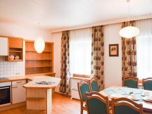 Cucina o angolo cottura di Apartment in Brixlegg near Ski Juwel Slopes