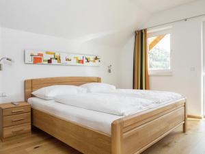 Posteľ alebo postele v izbe v ubytovaní Chalet on Ski Slope in Mauterndorf with Sauna Bubble Bath