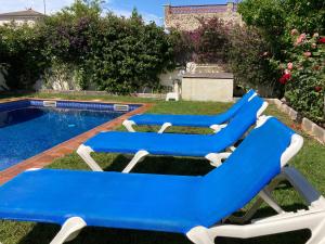 The swimming pool at or close to Villa Dacar