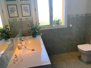 A bathroom at Villa Dacar
