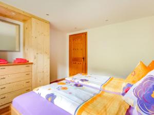 Letto o letti in una camera di Apartment in Silbertal near Ski Lift