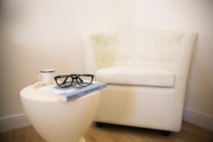 A seating area at Viale Italia Boutique Rooms