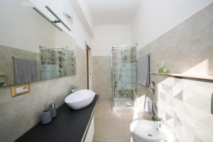 A bathroom at Viale Italia Boutique Rooms