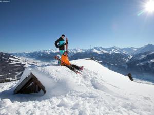 Skiing at Az apartmant or nearby