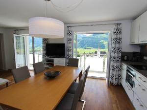 Zdjęcie z galerii obiektu Apartment in ski area in Piesendorf w mieście Piesendorf