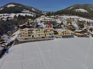 Fotografia z galérie ubytovania Apartment in ski area in Piesendorf v Piesendorfe