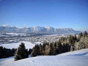 Apartment in Westendorf Tyrol with terrace om vinteren