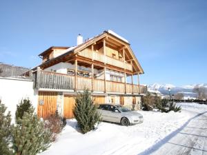 Fotografia z galérie ubytovania Chalet in ski area in Mauterndorf with sauna v destinácii Mauterndorf