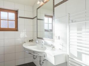 Fotografia z galérie ubytovania Chalet in ski area in Mauterndorf with sauna v destinácii Mauterndorf