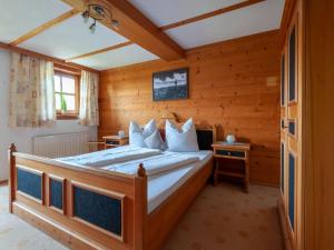 Posteľ alebo postele v izbe v ubytovaní Apartment in Kirchberg near Ski Bus
