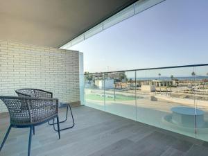 The swimming pool at or close to Los Flamencos Vista Playa - 6109