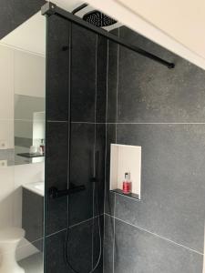 Koupelna v ubytování Auberge de Poteaupré