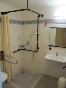 
Ein Badezimmer in der Unterkunft Hotel A2
