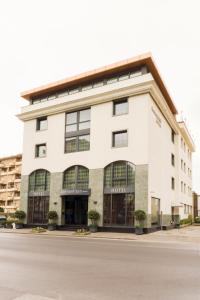 The building in which a szállodákat is located