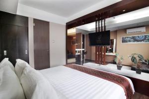 Gallery image of Favor Hotel Makassar City Center By LIFE in Makassar