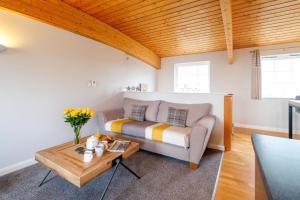 Gallery image of The Loft - Aldeburgh Coastal Cottages in Leiston