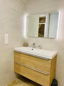 Ванна кімната в Spacieux logement Ax-les-thermes