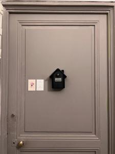 Fotografie z fotogalerie ubytování L'appartement du Café de l'horloge v destinaci La Ciotat