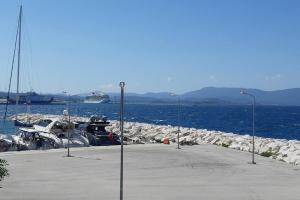 Imagine din galeria proprietății Mouragia Old Seaside Studio în Corfu +28 fotografii