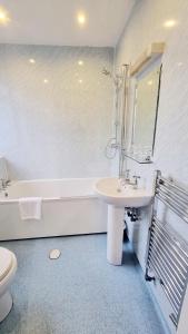 Bagno di The Guards Hotel