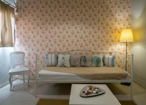 Gallery image of Golden Sun Boutique in Malia +19 photos