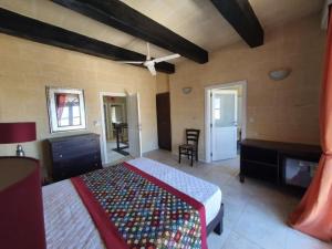 Postel nebo postele na pokoji v ubytování Petra Farmhouse B&B