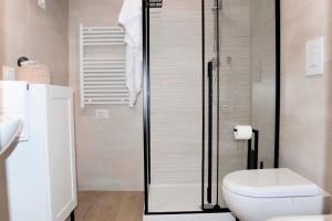 A bathroom at Guest House Domus Gratia Russo