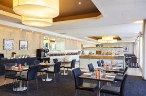 Restaurace v ubytování Holiday Inn Parramatta by IHG